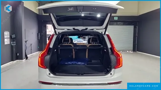 VOLVO XC90 B6 ULTIMATE BRIGHT