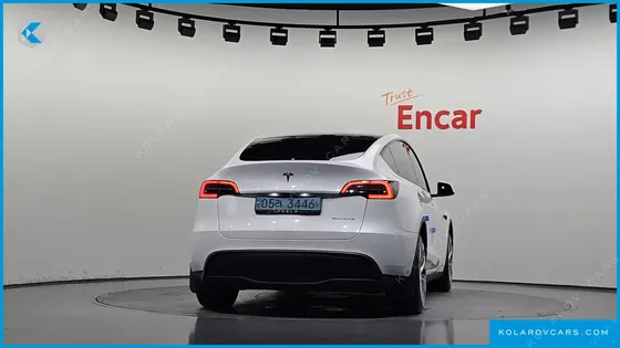 TESLA MODEL Y LONG RANGE AWD