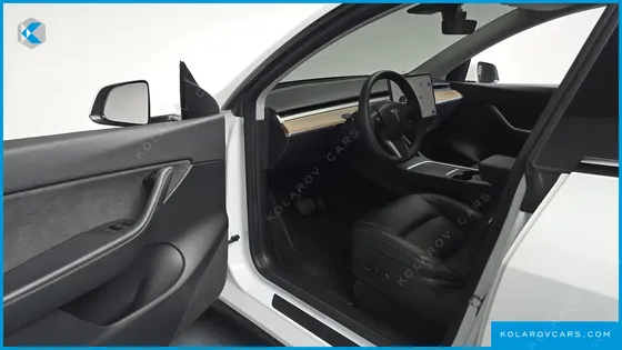 TESLA MODEL Y LONG RANGE AWD