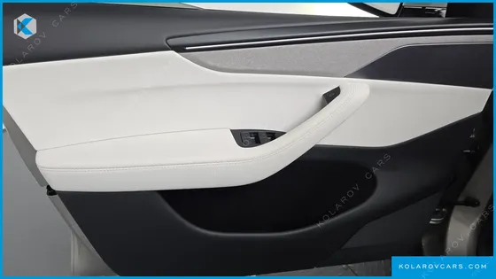 TESLA MODEL Y L LONG RANGE AWD