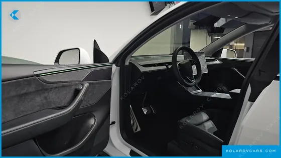 TESLA MODEL Y LONG RANGE AWD