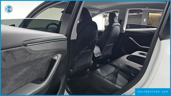 TESLA MODEL Y LONG RANGE AWD