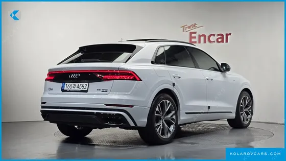 AUDI Q8 55 TFSI QUATTRO PREMIUM
