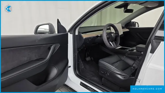 TESLA MODEL Y LONG RANGE AWD