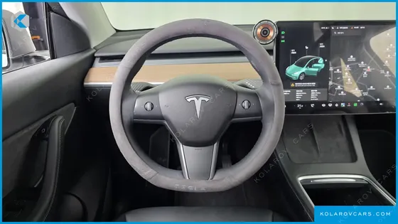 TESLA MODEL Y LONG RANGE AWD