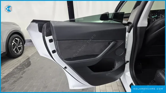TESLA MODEL Y LONG RANGE AWD