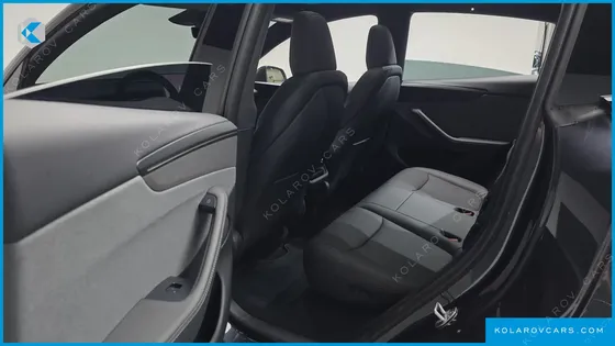 TESLA MODEL Y PREMIUM RWD