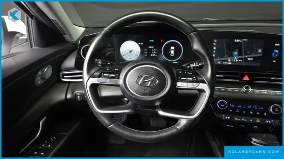 HYUNDAI ELANTRA (AVANTE) 1.6