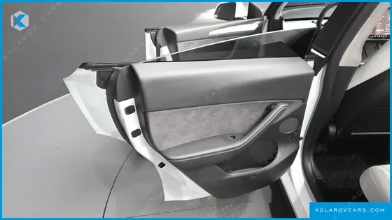 TESLA MODEL Y LONG RANGE AWD