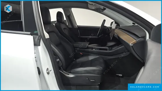 TESLA MODEL Y LONG RANGE AWD