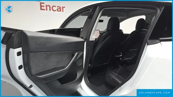 TESLA MODEL Y LONG RANGE AWD