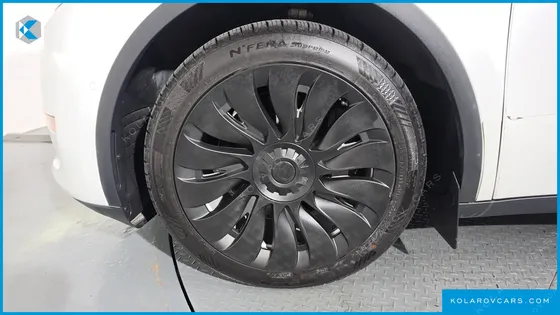 TESLA MODEL Y LONG RANGE AWD