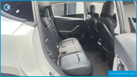 TESLA MODEL Y LONG RANGE AWD