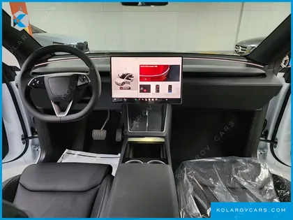 TESLA MODEL Y L LONG RANGE AWD