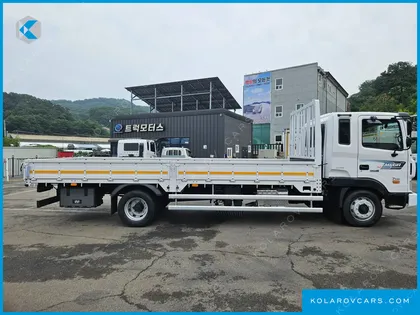 HYUNDAI MEGA TRUCK GOLD