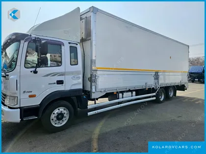 HYUNDAI MEGA TRUCK GOLD