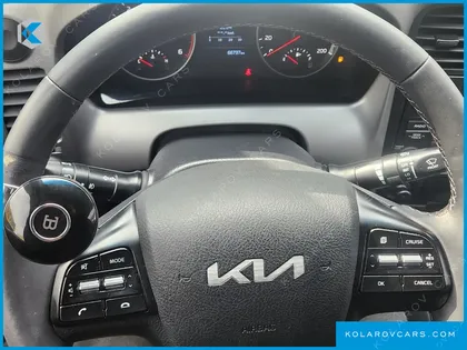 KIA BONGO III KING CAP