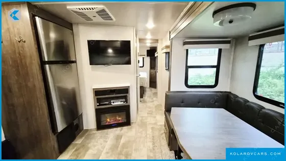 CAMPING TRAILER OR NONE