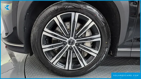 BYD SEALION 7 BASE