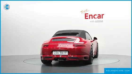 PORSCHE 911 CARRERA 4 GTS CABRIOLET