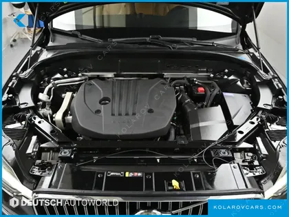 VOLVO XC60 B5 ULTIMATE BRIGHT