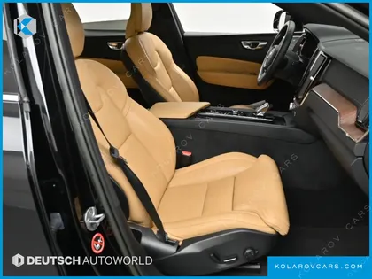 VOLVO XC60 B5 ULTIMATE BRIGHT