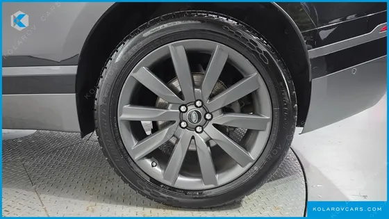 LAND ROVER RANGE ROVER VELAR 3.0 D300 R-DYNAMIC HSE