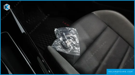 VOLKSWAGEN GOLF 2.0 GTI