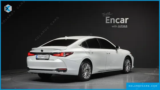 LEXUS ES EXECUTIVE