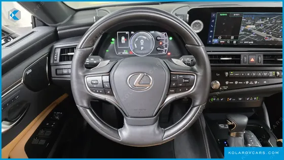 LEXUS ES EXECUTIVE