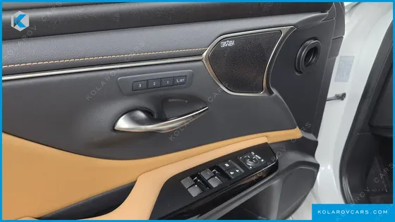 LEXUS ES EXECUTIVE