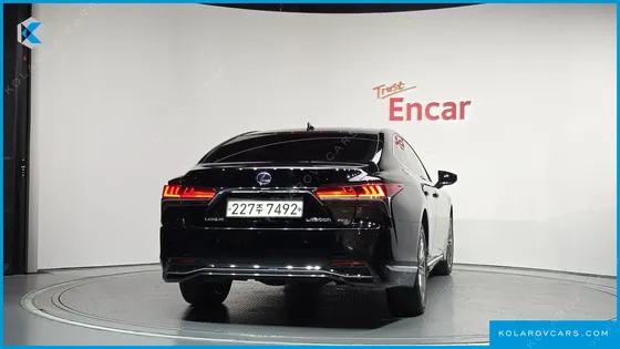 LEXUS LS 3.5 LUXURY AWD