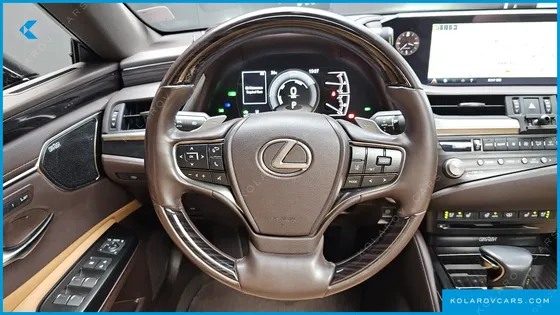 LEXUS ES EXECUTIVE