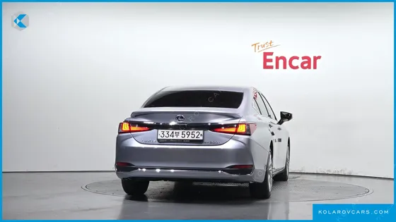 LEXUS ES LUXURY PLUS
