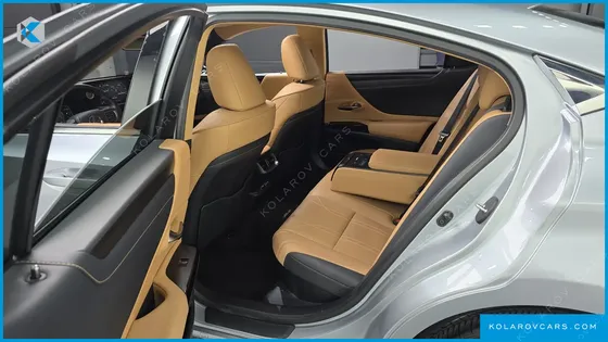LEXUS ES LUXURY PLUS