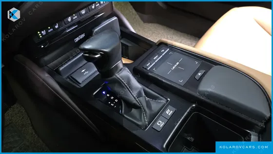 LEXUS ES EXECUTIVE