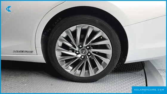 LEXUS ES EXECUTIVE