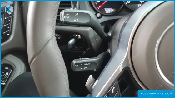 PORSCHE MACAN 2.0
