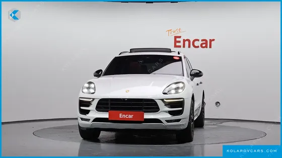 PORSCHE MACAN 3.0 GTS