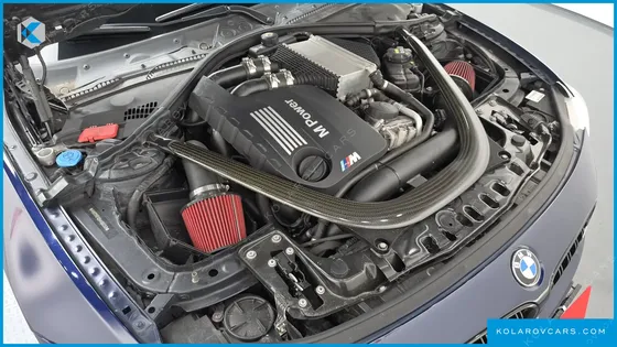 BMW M4 M4 COUPE