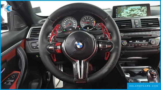 BMW M4 M4 COUPE