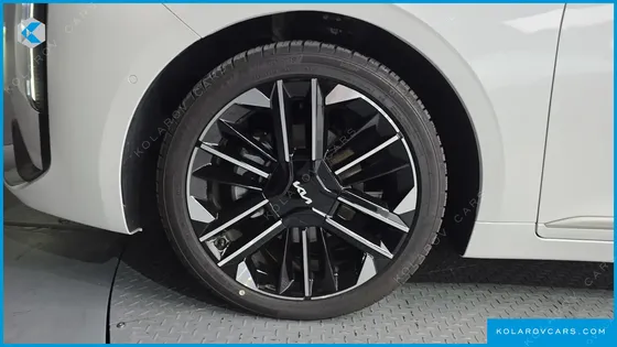KIA K8 SIGNATURE