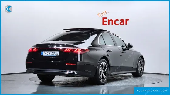 MERCEDES E-CLASS E200 AVANTGARDE