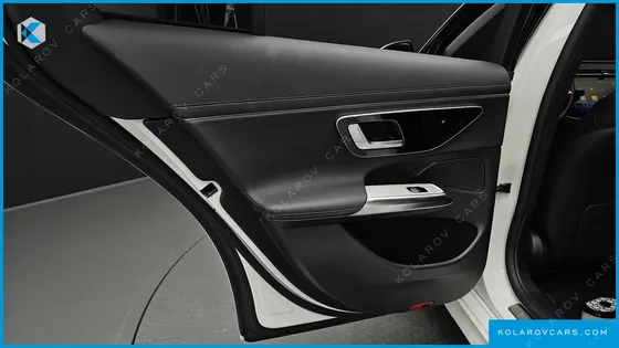 MERCEDES E-CLASS E200 AVANTGARDE