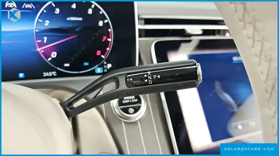 MERCEDES E-CLASS E300 4MATIC EXCLUSIVE