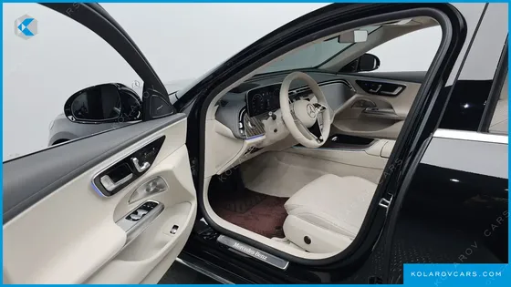 MERCEDES E-CLASS E300 4MATIC EXCLUSIVE
