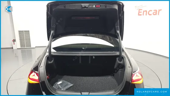 MERCEDES E-CLASS E300 4MATIC EXCLUSIVE