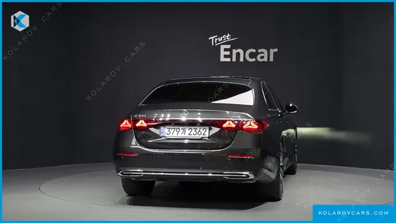 MERCEDES E-CLASS E300 4MATIC EXCLUSIVE