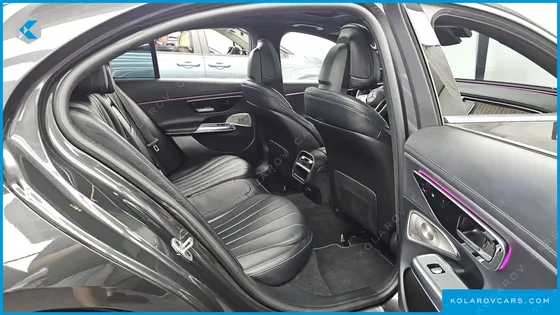 MERCEDES E-CLASS E300 4MATIC EXCLUSIVE
