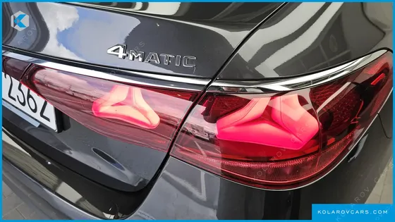 MERCEDES E-CLASS E300 4MATIC EXCLUSIVE